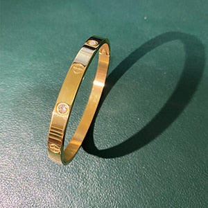 New Design Gold Color Zircon And Cross Nut Nail Bracelet